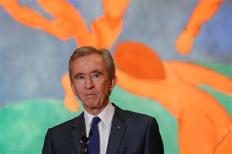 LVMH : comment Bernard Arnault organise le renouvellement de .